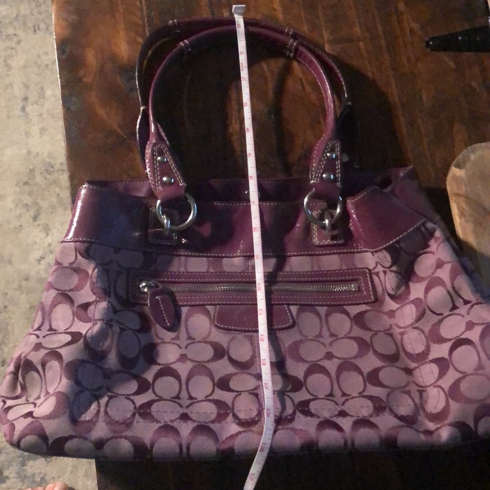 Purple Signature Coach Purse - Picture 9 of 11